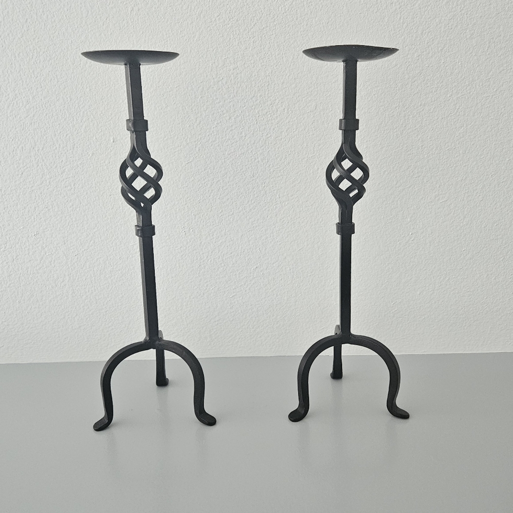 Elegant Antique Bronze Candle Holders 2-Piece Set